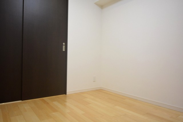 エルアルカサル小石川　洋室約５帖