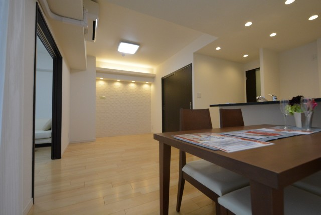 エルアルカサル小石川　リビングダイニングキッチン