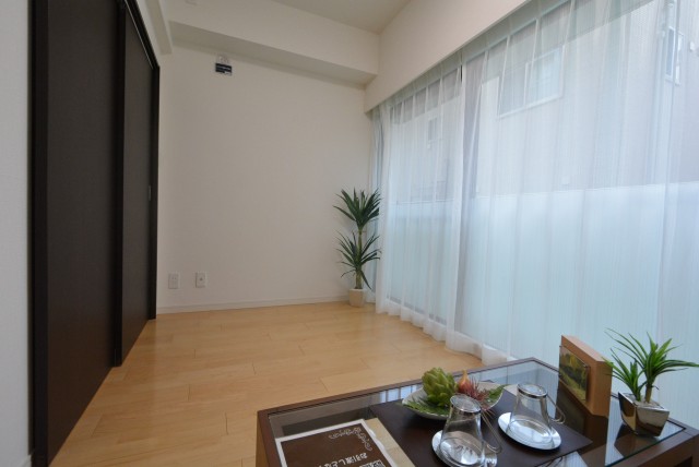 エルアルカサル小石川　洋室約4.6帖