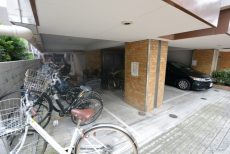 メゾン小石川　駐輪場