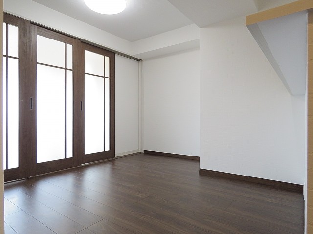 ニュー上馬マンション　LDK約10.0帖