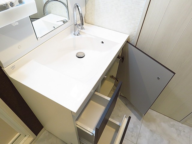 ニュー上馬マンション　洗面化粧台