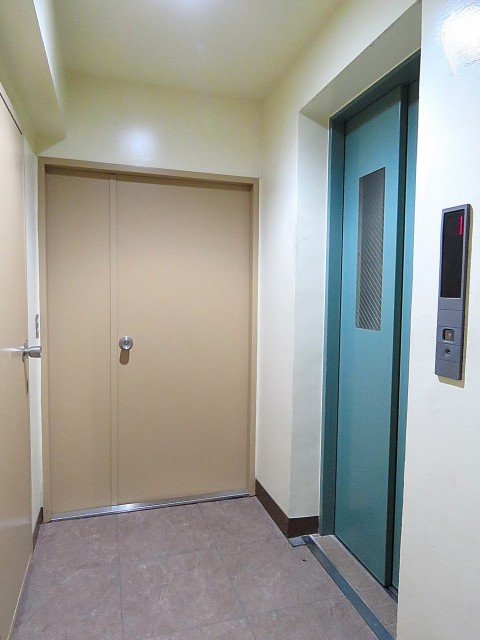ニュー上馬マンション　エレベーター