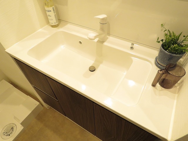 落合公園ハウス　洗面化粧台