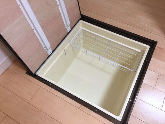 ダイニングキッチン収納