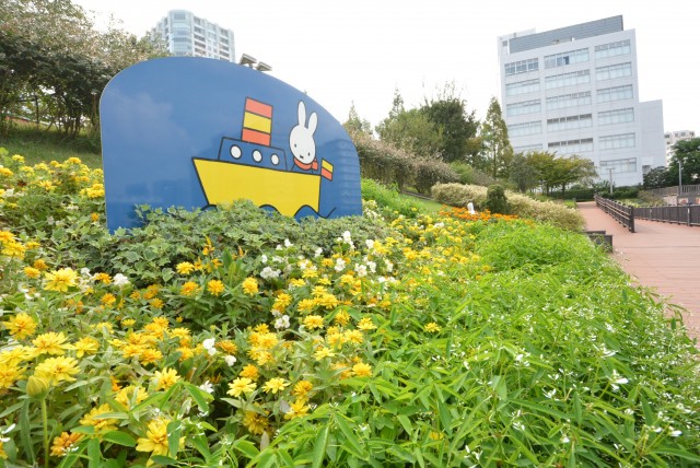 ラグナタワー 周辺