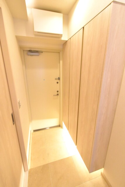 メゾン小石川 玄関