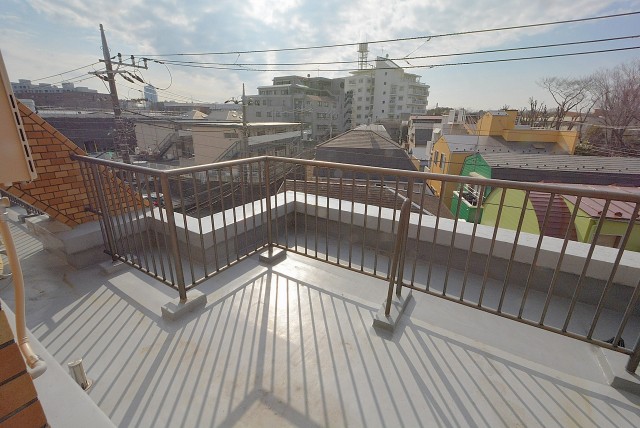 ライオンズマンション馬事公苑第2 バルコニー