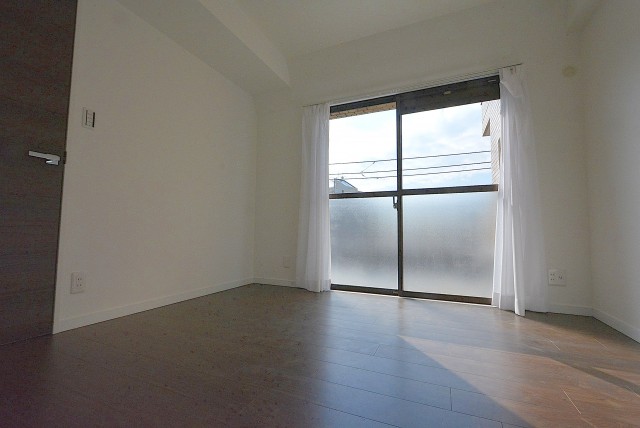 ライオンズマンション馬事公苑第2　洋室5