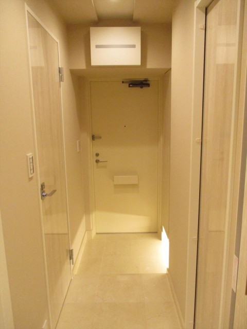 ソルシエ月島1玄関