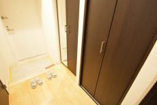 グランドメゾン野沢3F 玄関