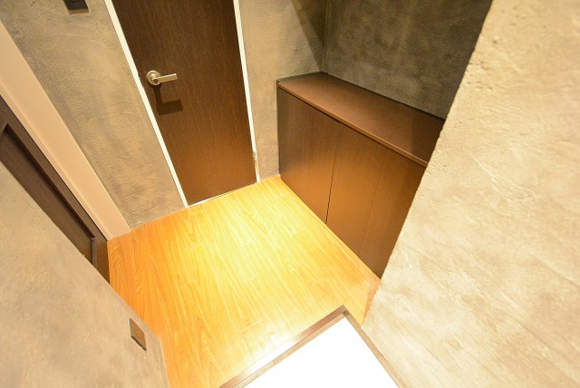 上馬ハイホーム 玄関