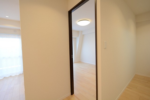 日商岩井豪徳寺マンション 　洋室