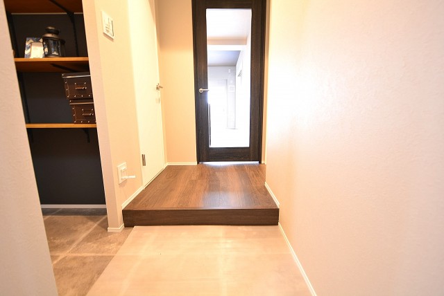 豊栄平町マンション 玄関