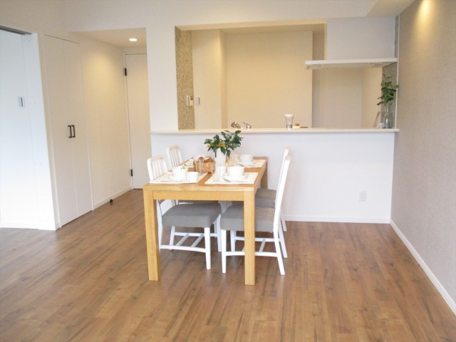 リビングダイニング