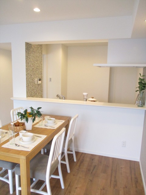 リビングダイニング