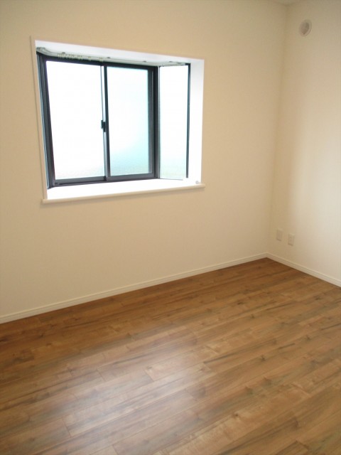 洋室約５．７帖