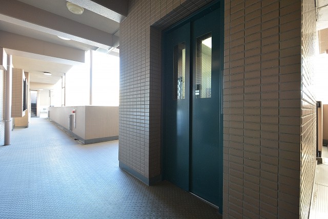 マイキャッスル中目黒Ⅲ 玄関