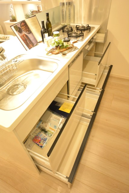 日商岩井第二自由が丘マンション キッチン