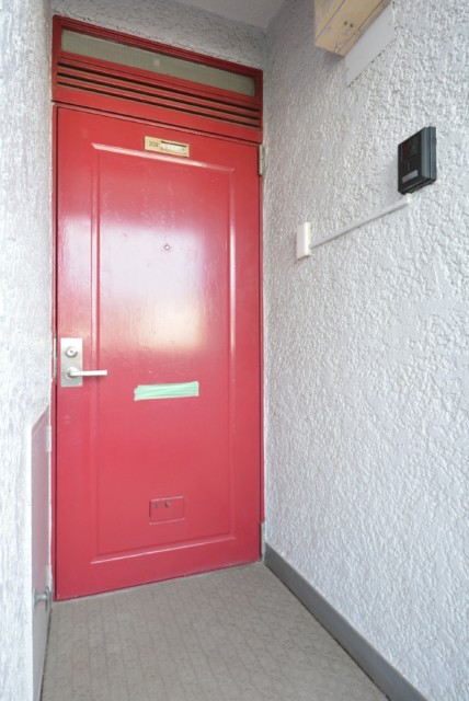 桜丘フラワーホーム 玄関