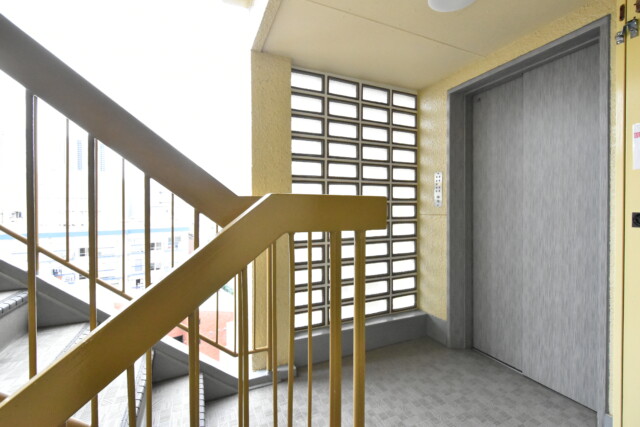 麻布コーポラス 玄関