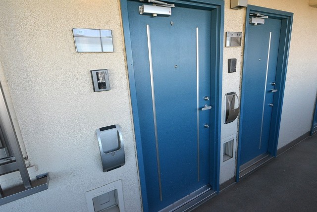 馬事公苑前ハイム ドア