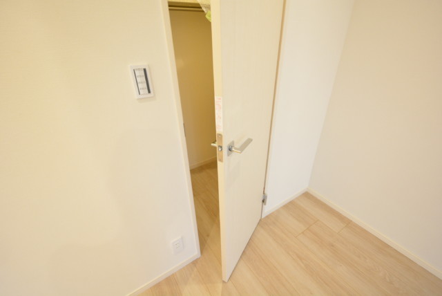 日商岩井第二自由が丘マンション 洋室2