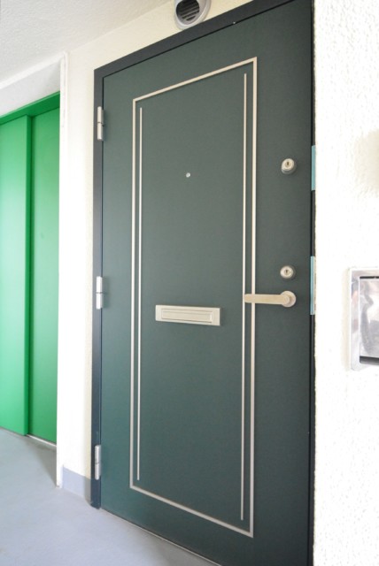 日商岩井第二自由が丘マンション 玄関