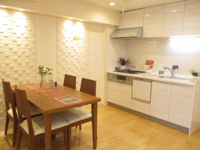 ハイホーム本陣 DK (8)