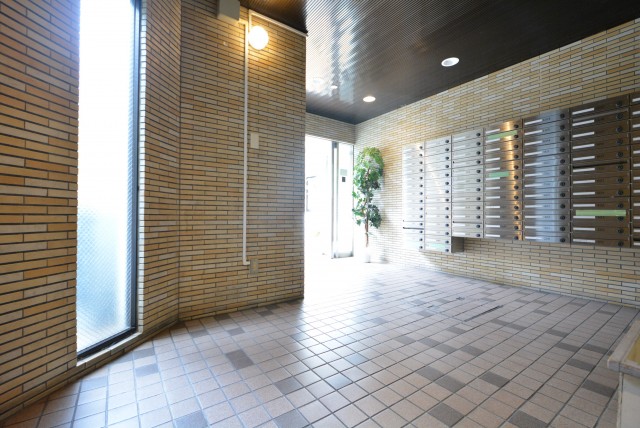 日神プラザ中目黒　エントランス