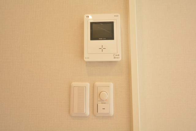 秀和桜丘レジデンス　インターフォン