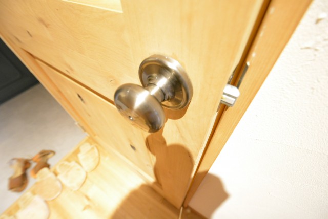 秀和恵比寿レジデンス　扉