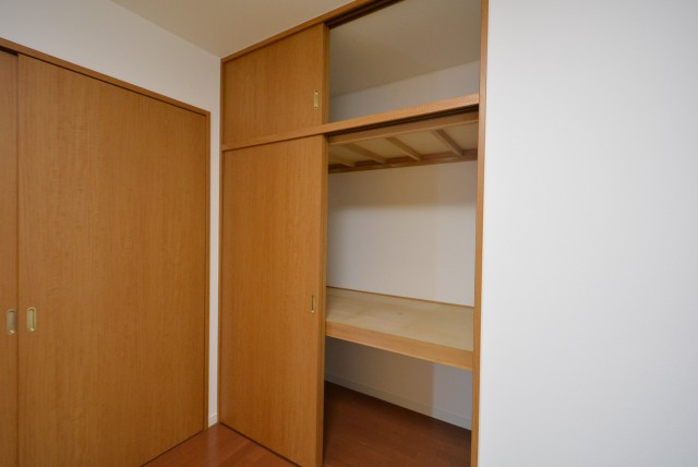 マイキャッスル中目黒Ⅲ　押入れ