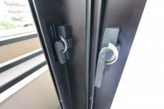 マイキャッスル中目黒Ⅲ　二重サッシ