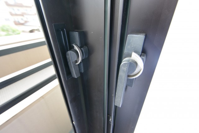 マイキャッスル中目黒Ⅲ　二重サッシ