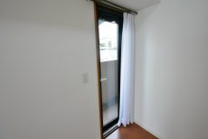 マイキャッスル中目黒Ⅲ　窓