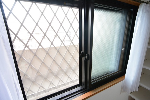 マイキャッスル中目黒Ⅲ　窓