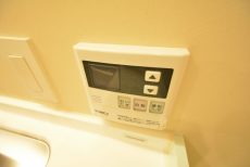 ファミールヒルズ目黒東山　ボタン