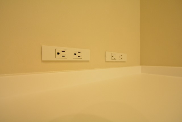 ファミールヒルズ目黒東山　コンセント