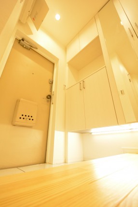 クレール東山　玄関