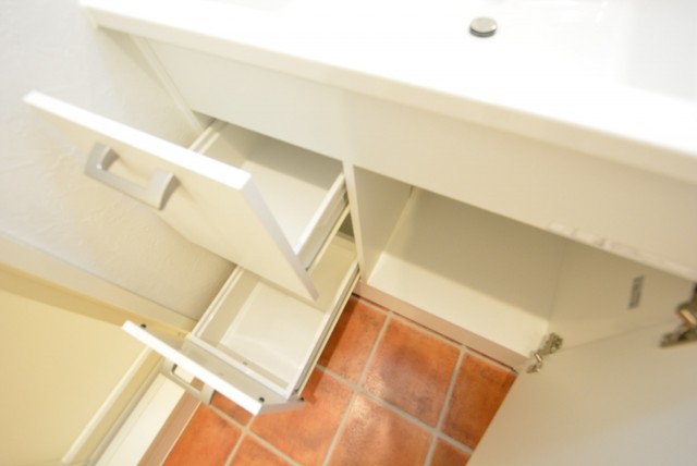 クレール東山　収納