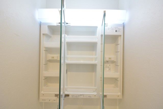 クレール東山　収納