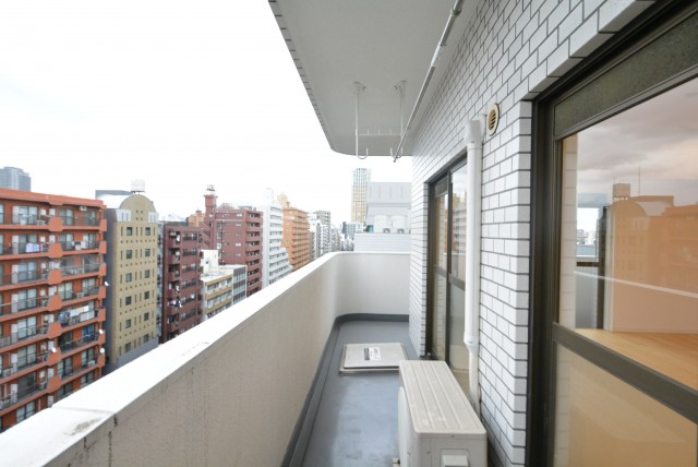 クレール東山　バルコニー