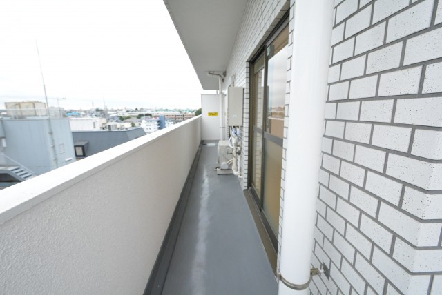 クレール東山　バルコニー