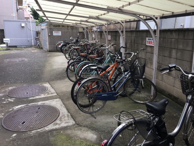 中野リハイム　駐輪場