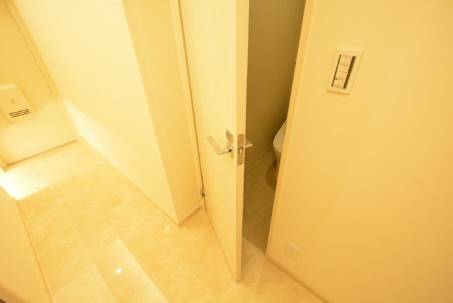 日商岩井第二自由が丘マンション トイレ