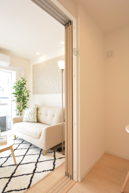 桜丘フラワーホーム 洋室2