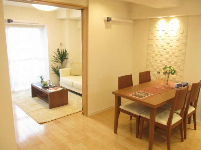 ハイホーム本陣 DK