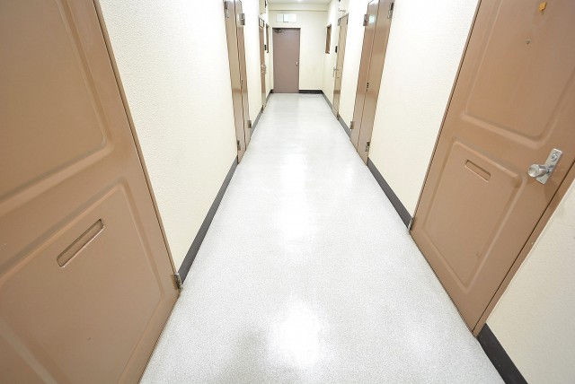 豊栄平町マンション エントランス