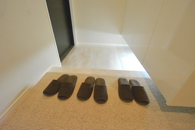 クレール桜新町 玄関